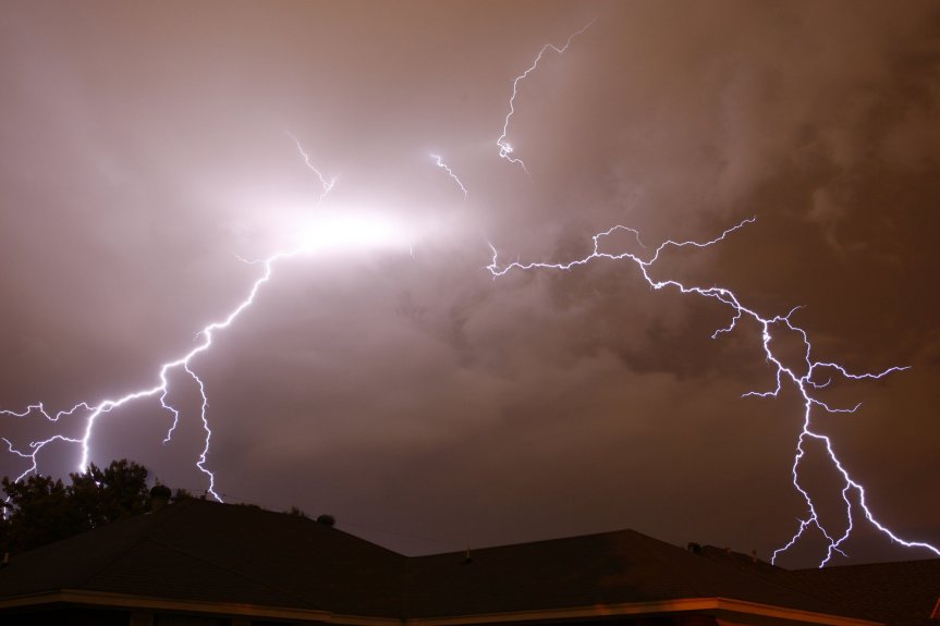 generic-lightning-shotjpg-1cd4e2947aad4cf1